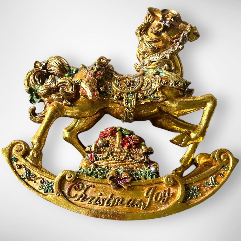 SAN FRANCISCO‎ MUSIC BOX COMPANY GOLDEN OPULENCE MUSICAL ROCKING HORSE
